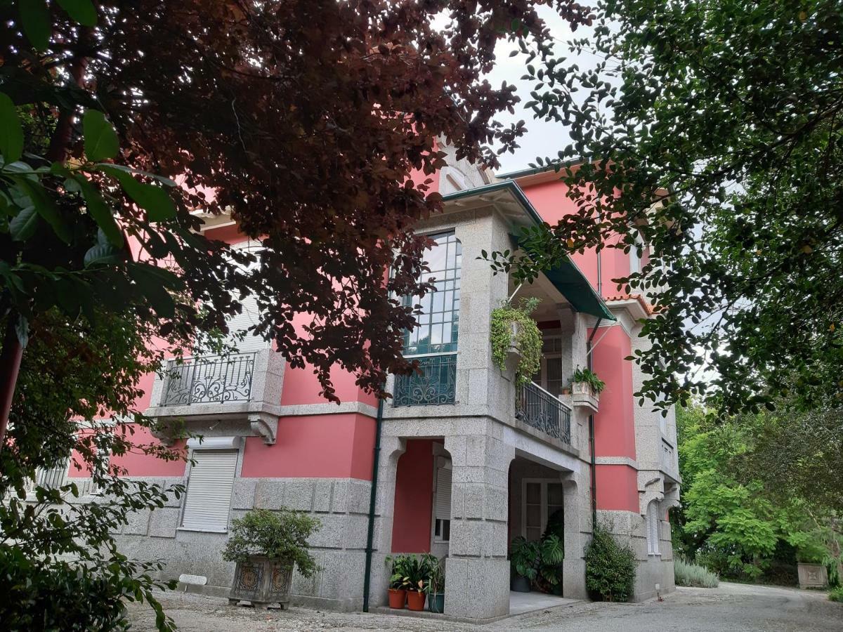 Bed and Breakfast Casa Da Espinhosa Гимарайнш Экстерьер фото